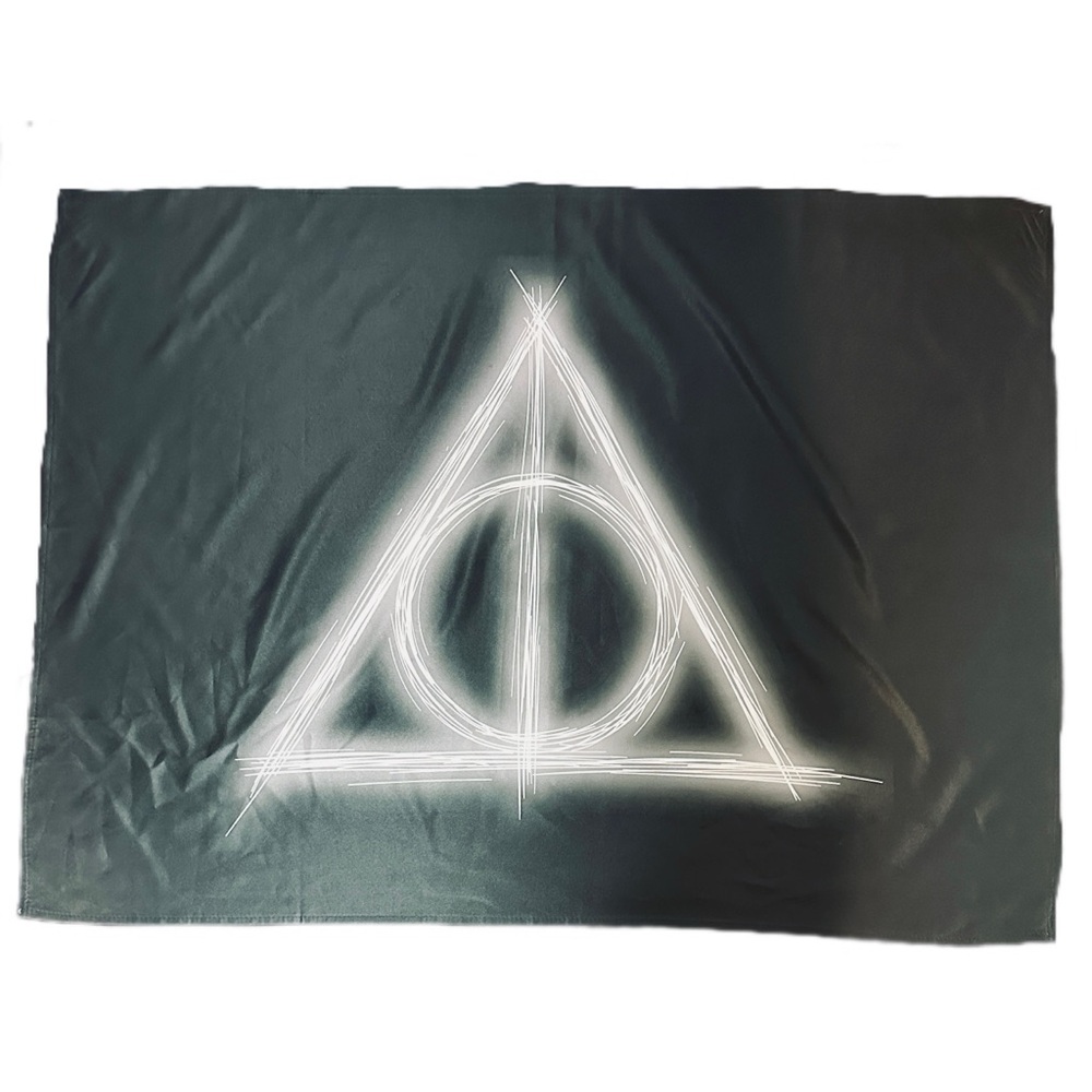 THE DEATHLY HALLOWS Harry Potter Tapestry Wall Art Dorm Decor 36” x 26” NWOT
